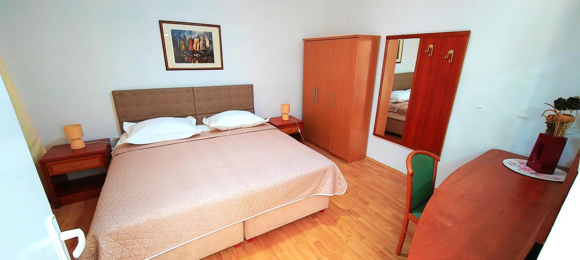 Apartments Jadranka Tučepi Zimmer foto